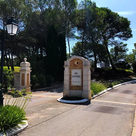 Golf Azur Tatil Evi
